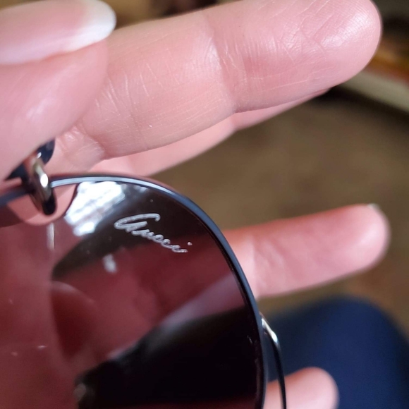 😎Gucci sunglasses💯💘 - Picture 4 of 5